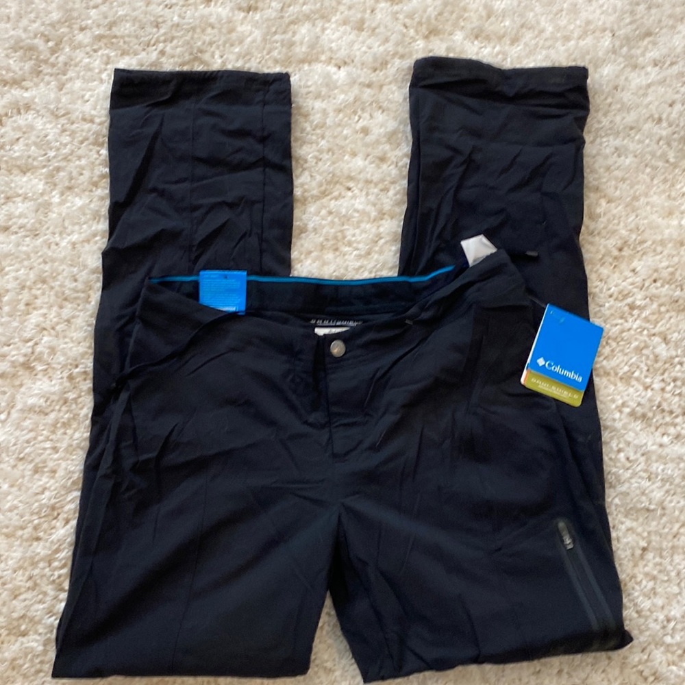 Brand new Columbia Omni-Shield straight leg Active Pants